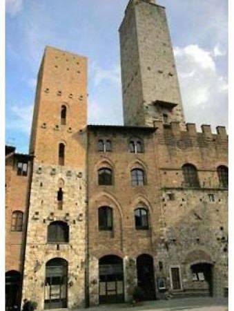 La Torre Useppi Apartment San Gimignano Ngoại thất bức ảnh