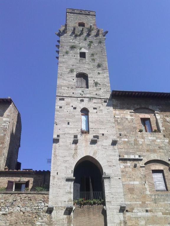 La Torre Useppi Apartment San Gimignano Ngoại thất bức ảnh