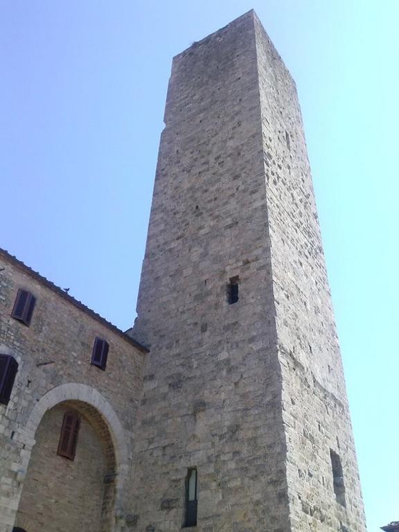 La Torre Useppi Apartment San Gimignano Ngoại thất bức ảnh