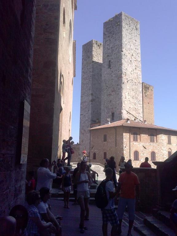 La Torre Useppi Apartment San Gimignano Ngoại thất bức ảnh